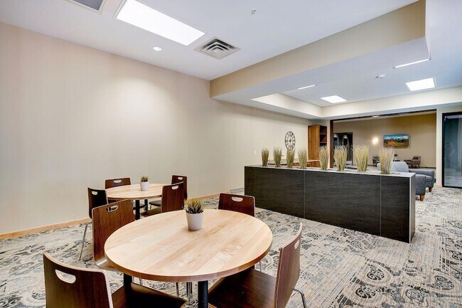 Building Photo - 1240 S 2nd St