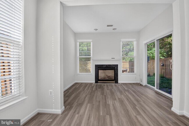 Building Photo - 13642 Flying Squirrel Dr
