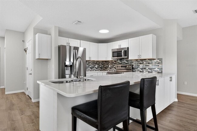 Building Photo - 4362 Tyler Cir N