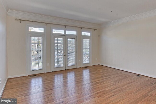 Building Photo - 1850 Brenthill Wy