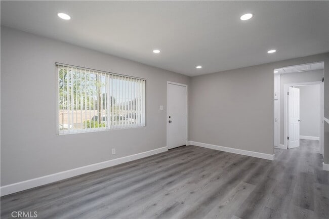 Building Photo - 3630 Russell St