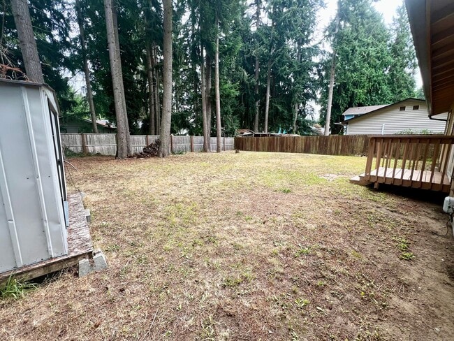 Building Photo - Single story house in Poulsbo.