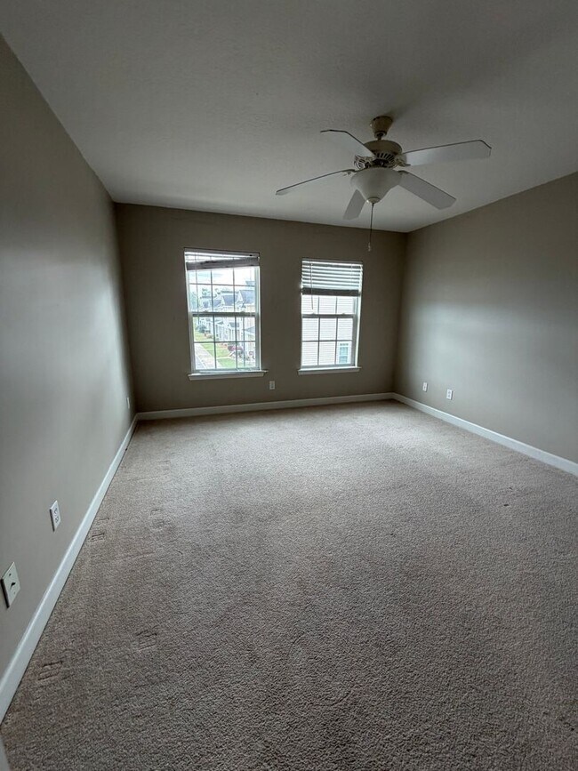 Building Photo - 410 Conley Dr