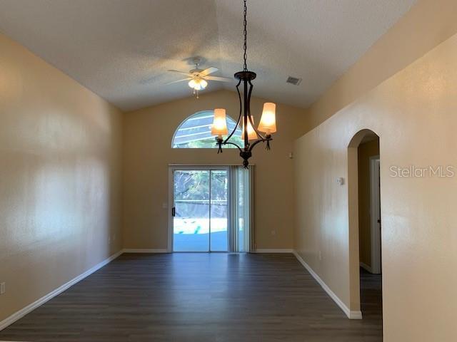 Building Photo - 429 Majesty Dr