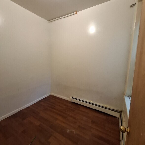 Unit 1 - 285 Old Bergen Rd