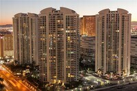 Building Photo - 2777 Paradise Rd