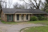 Building Photo - 3219 McGehee Rd