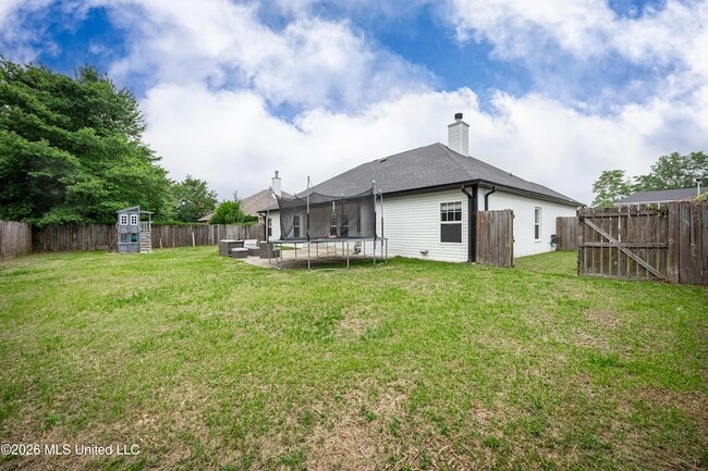 Building Photo - 15208 Lisa Dr