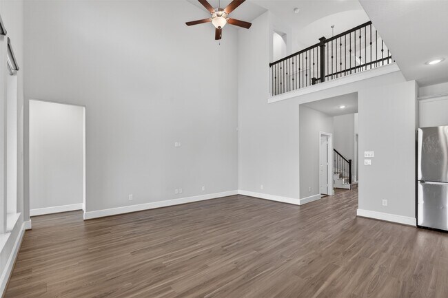 Building Photo - 3123 Lantana Trl