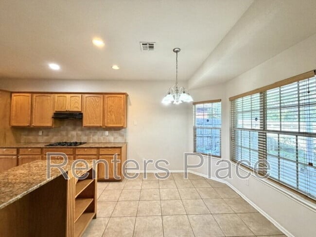Building Photo - 1012 S Desert Palm Ave