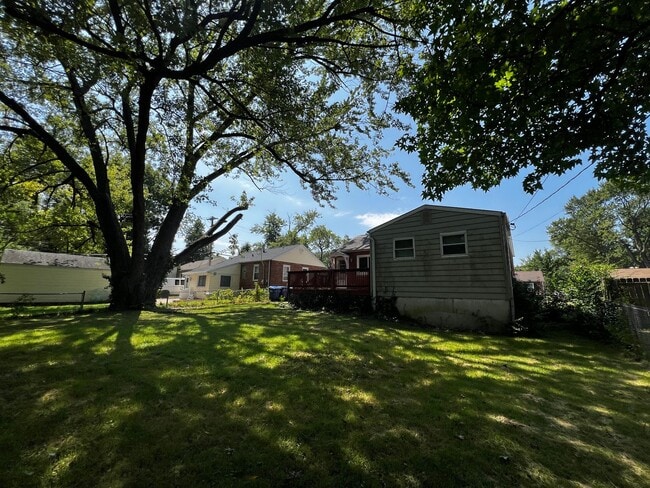Building Photo - 1240 St Mark Dr