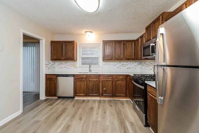 Building Photo - 12026 Lazy Willow Ln