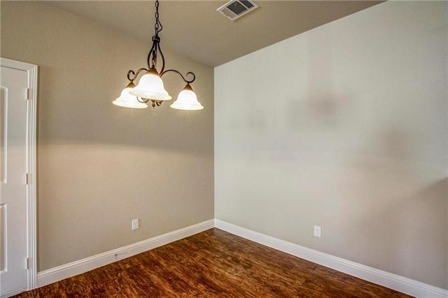 Building Photo - 425 Canvas Ct