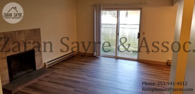 Building Photo - 757