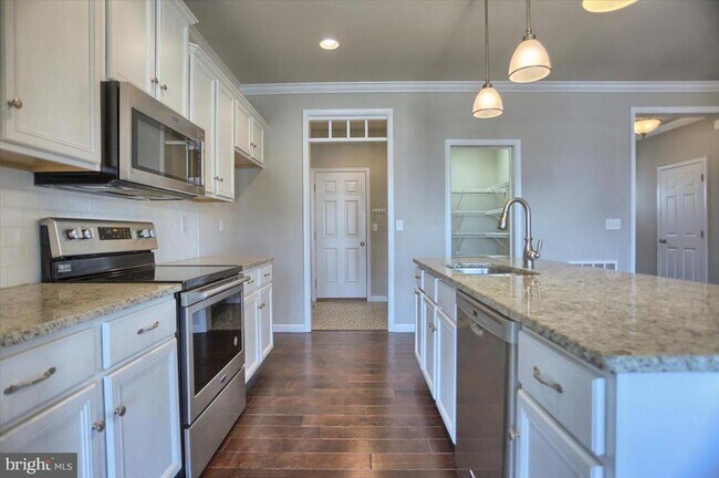 Building Photo - 1681 Haralson Dr