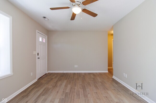 Building Photo - 5838 Greenfield Ave