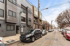 Building Photo - 1323 N 7th St