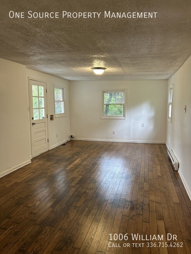 Building Photo - 1006 William Dr