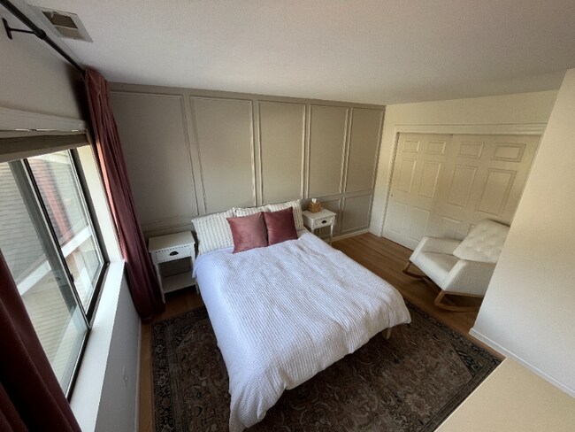 Building Photo - 62 Fox Run Ct