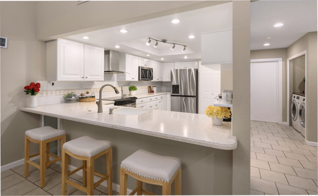 Building Photo - 25429-25213 213th Ave SE