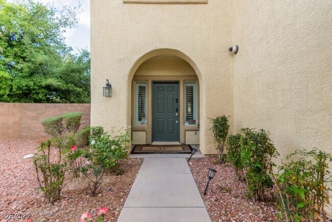 Building Photo - 4573 Milvio Ave