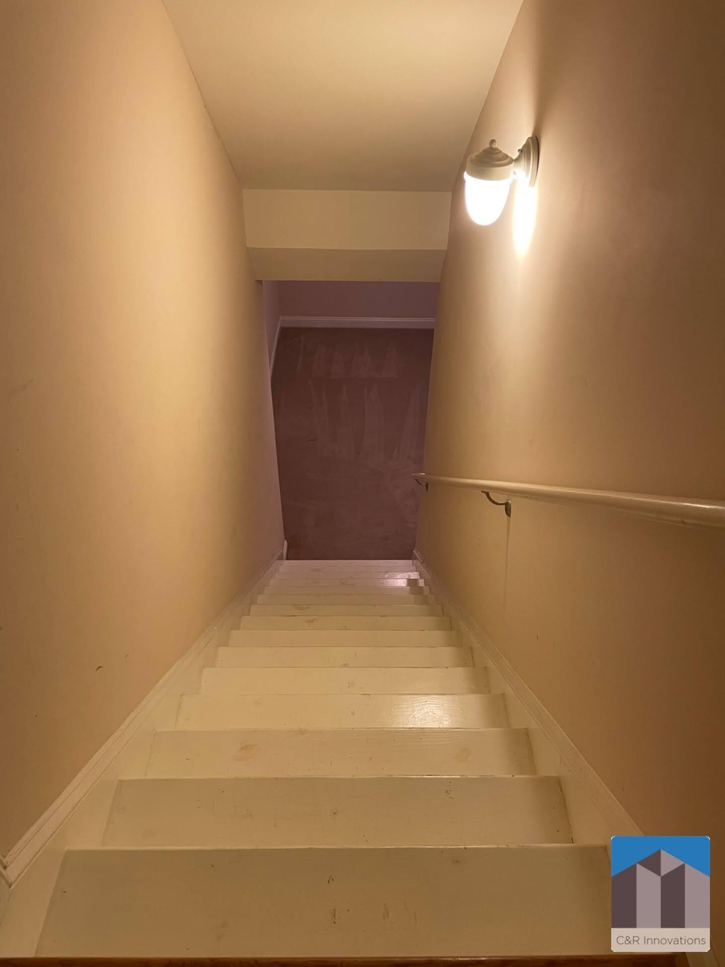 Building Photo - 1377 Greencrest Ct