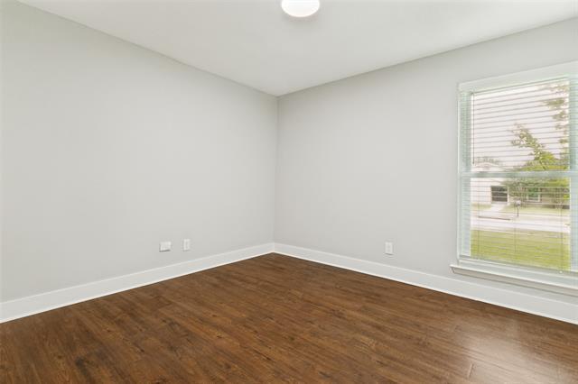 Building Photo - 2114 Wheaton Dr