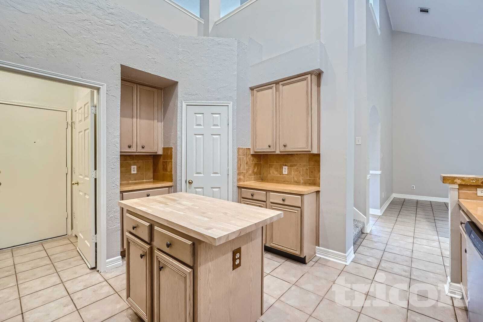 Building Photo - 4831 Preston Trail Ln