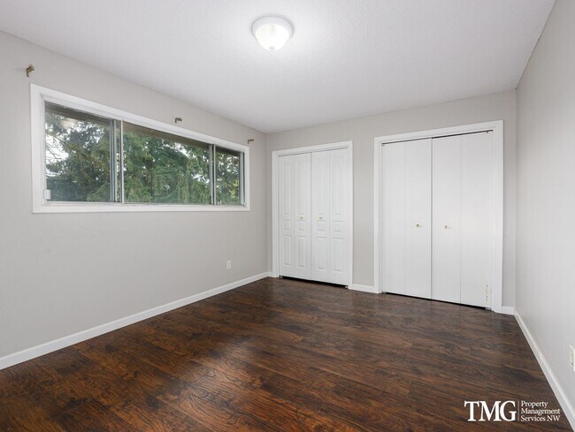 Building Photo - HildebrandtSD-2