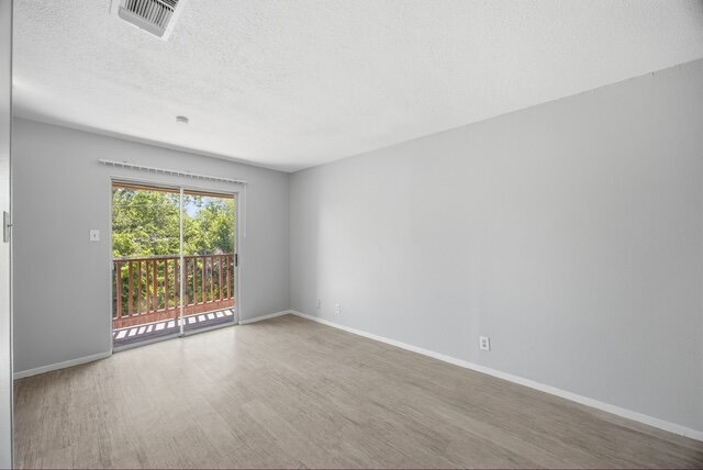 Building Photo - 430 Kendalia Ave