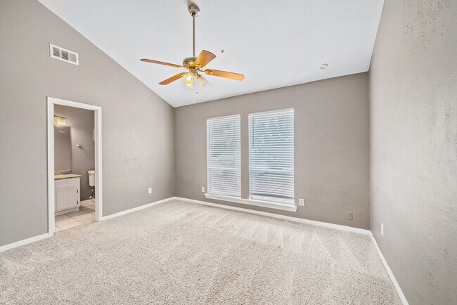 Building Photo - 7716 Challie Ln