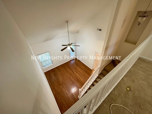 Building Photo - Spacious Townhouse at Grand Oaks Plantation!!