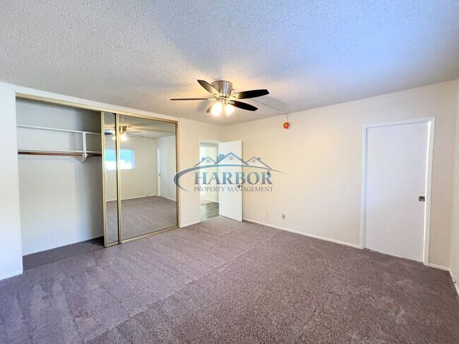 Building Photo - 718 S Leland St