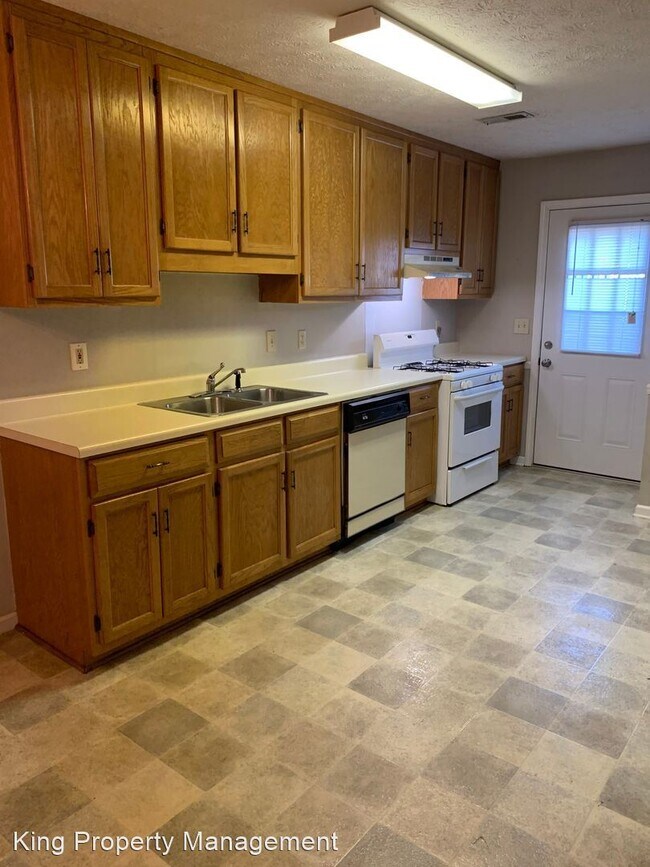 Building Photo - 2 br, 2 bath House - 422 Leighton Avenue