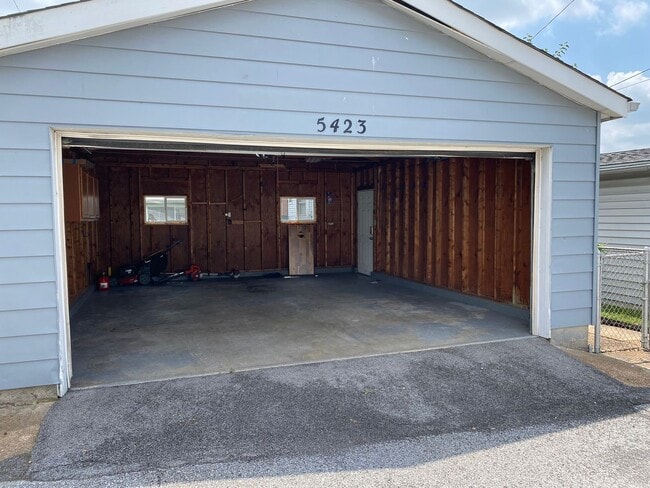Building Photo - Newly Renovated Home with 2 Car garage in ...