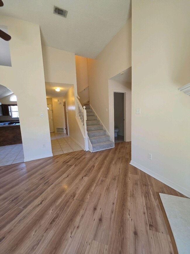 Building Photo - 427 Bristol Cove Rd