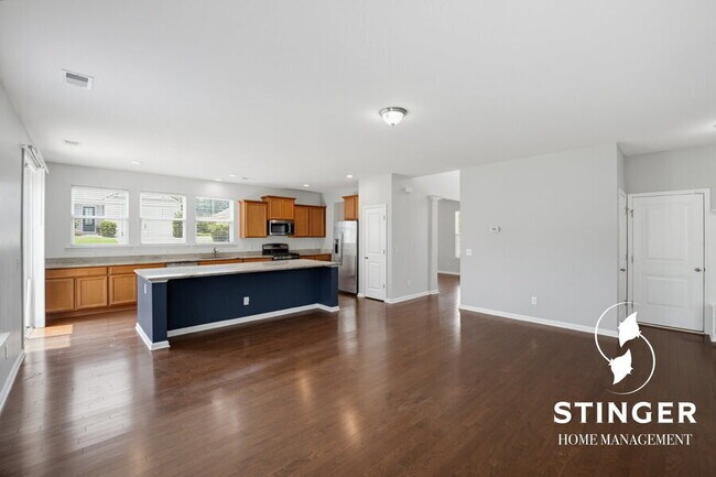 Building Photo - 2 Congaree Way
