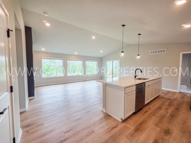 Building Photo - Enjoy new construction living in a prime Norwalk location!