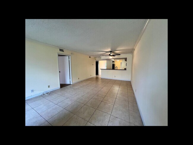 Building Photo - 8266 NW 24th St