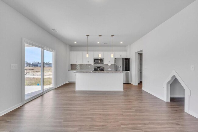 Building Photo - 1464 Bellaria Wy