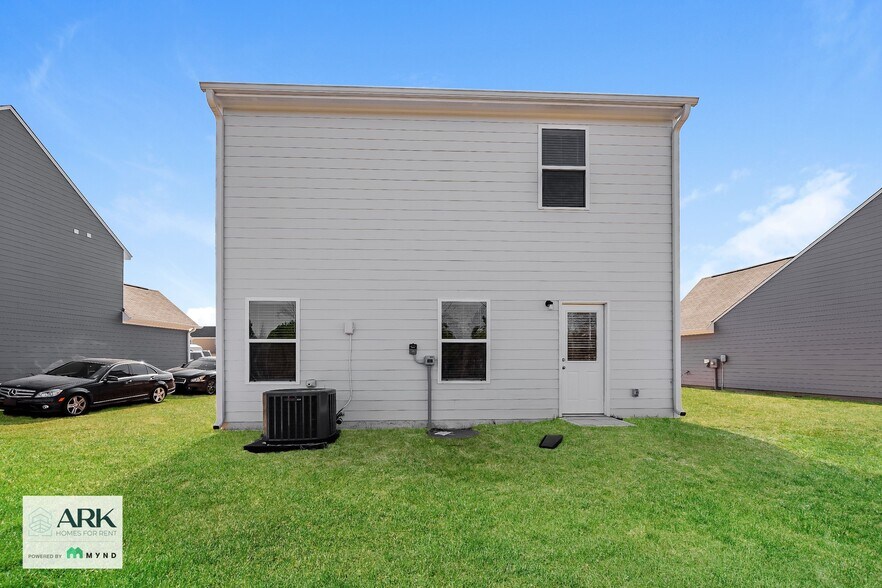 Building Photo - 112 Clover Ln