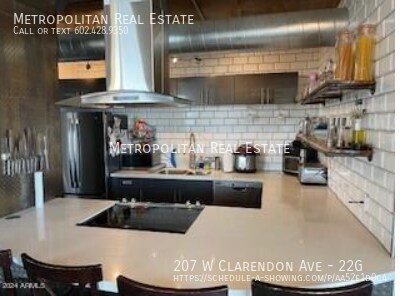 Building Photo - 207 W Clarendon Ave