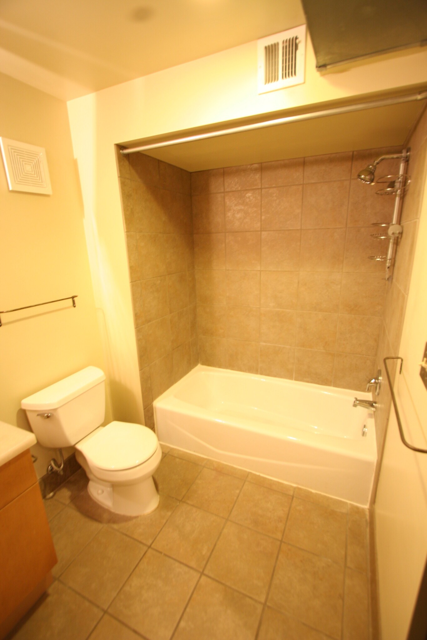 Building Photo - 300 Tijeras Ave NE