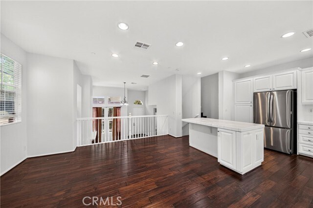 Building Photo - 2068 Owens Dr