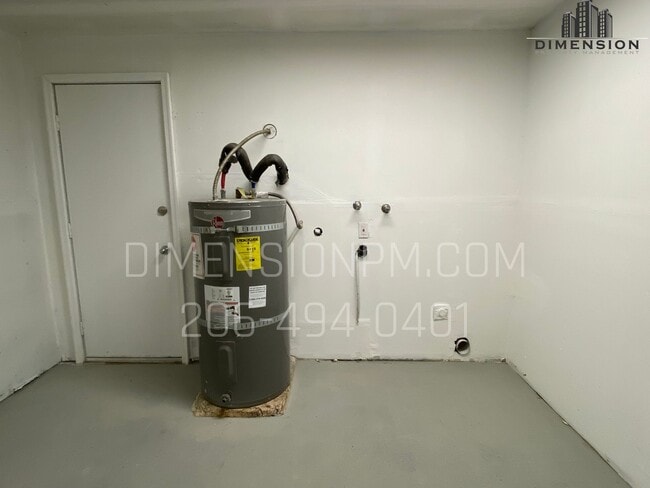 Building Photo - 101st Duplex