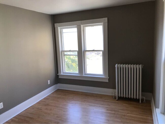 Building Photo - 1403 N Broad St