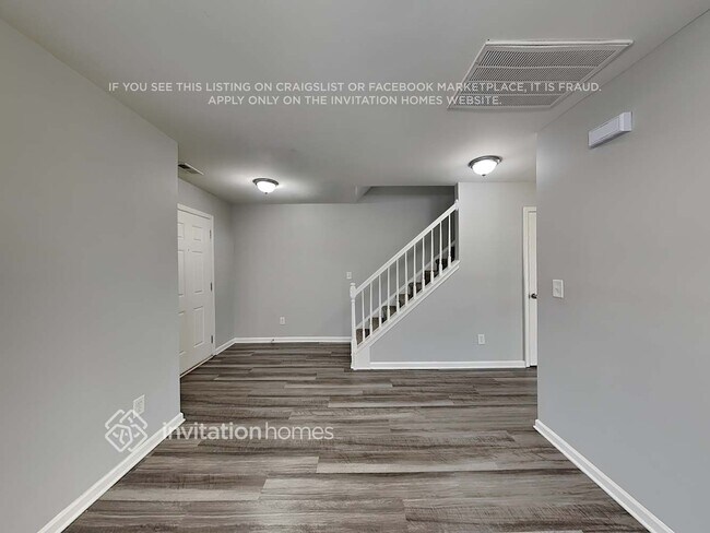 Building Photo - 2204 Ballingarry Dr