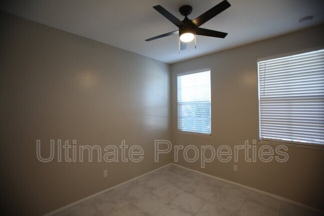 Building Photo - 25138 N 134th Ln