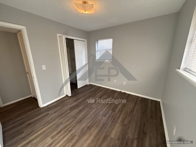 Building Photo - 629 Reynolds Rd