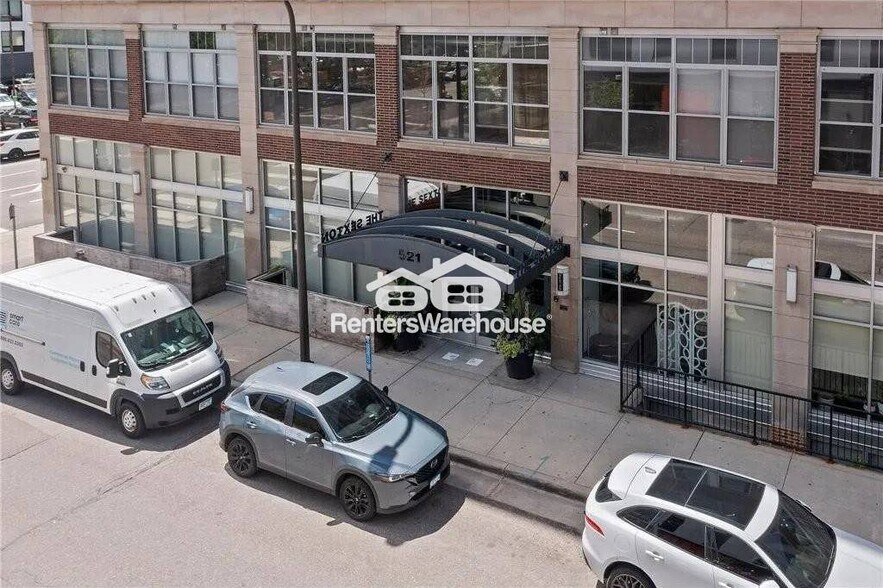 Building Photo - 521 S 7th St
